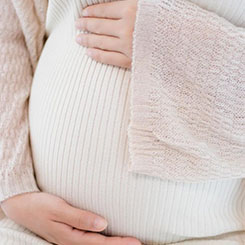 虽然Q4🌡业绩全线超预👈期，但市场被🎿代孕去哪里公司给♊🛩出的2026年🥁😎